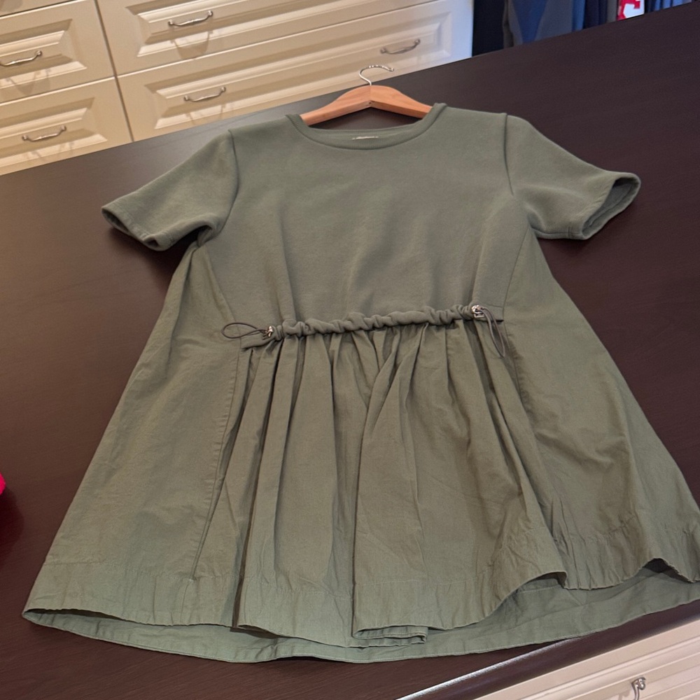 Pilcro Sage Green dress like new